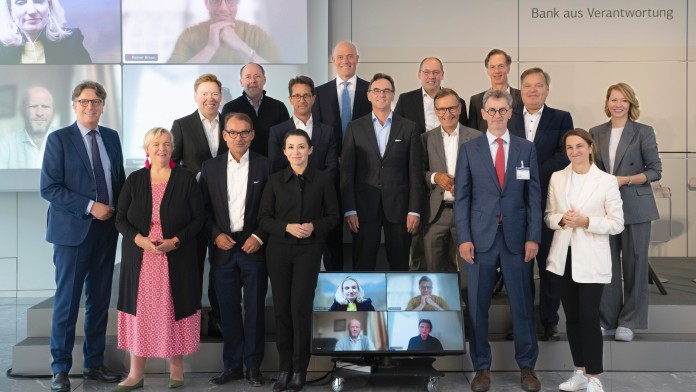 Die Mitglieder des Beirats von KfW Capital